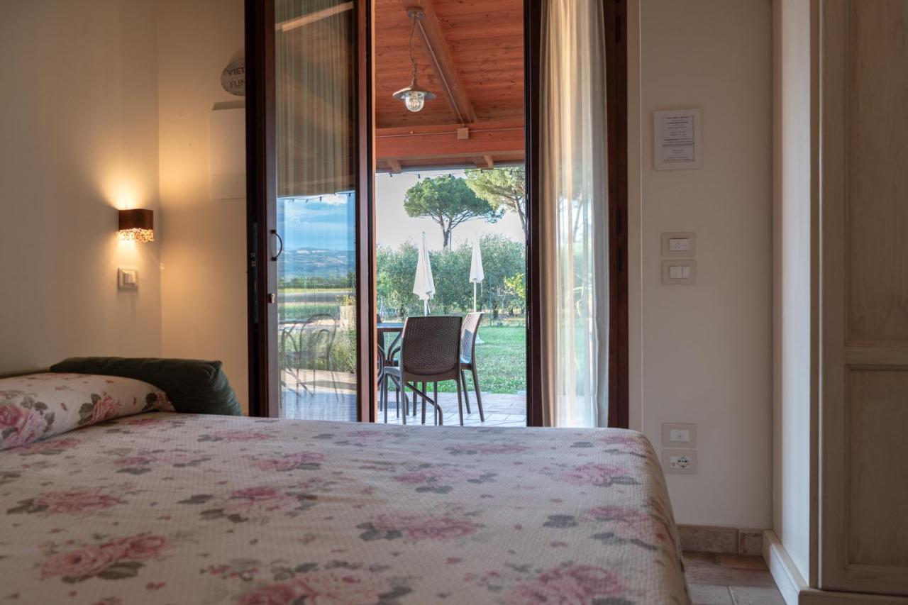 Rosa Di Assisi Bed & Breakfast Bastia Umbra Bagian luar foto