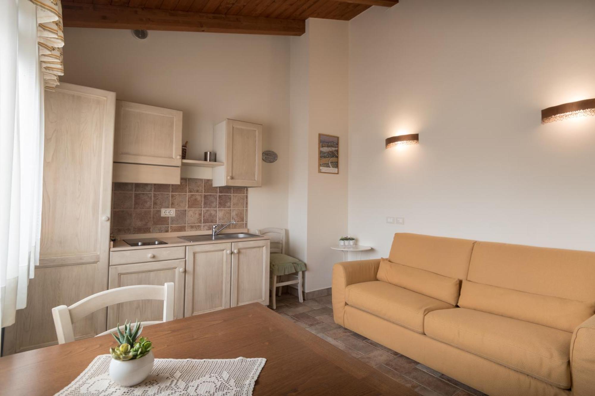 Rosa Di Assisi Bed & Breakfast Bastia Umbra Bagian luar foto